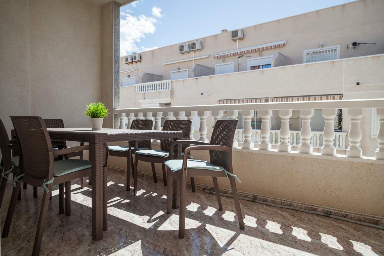 Apartment Solmar Torrevieja Ngoại thất bức ảnh